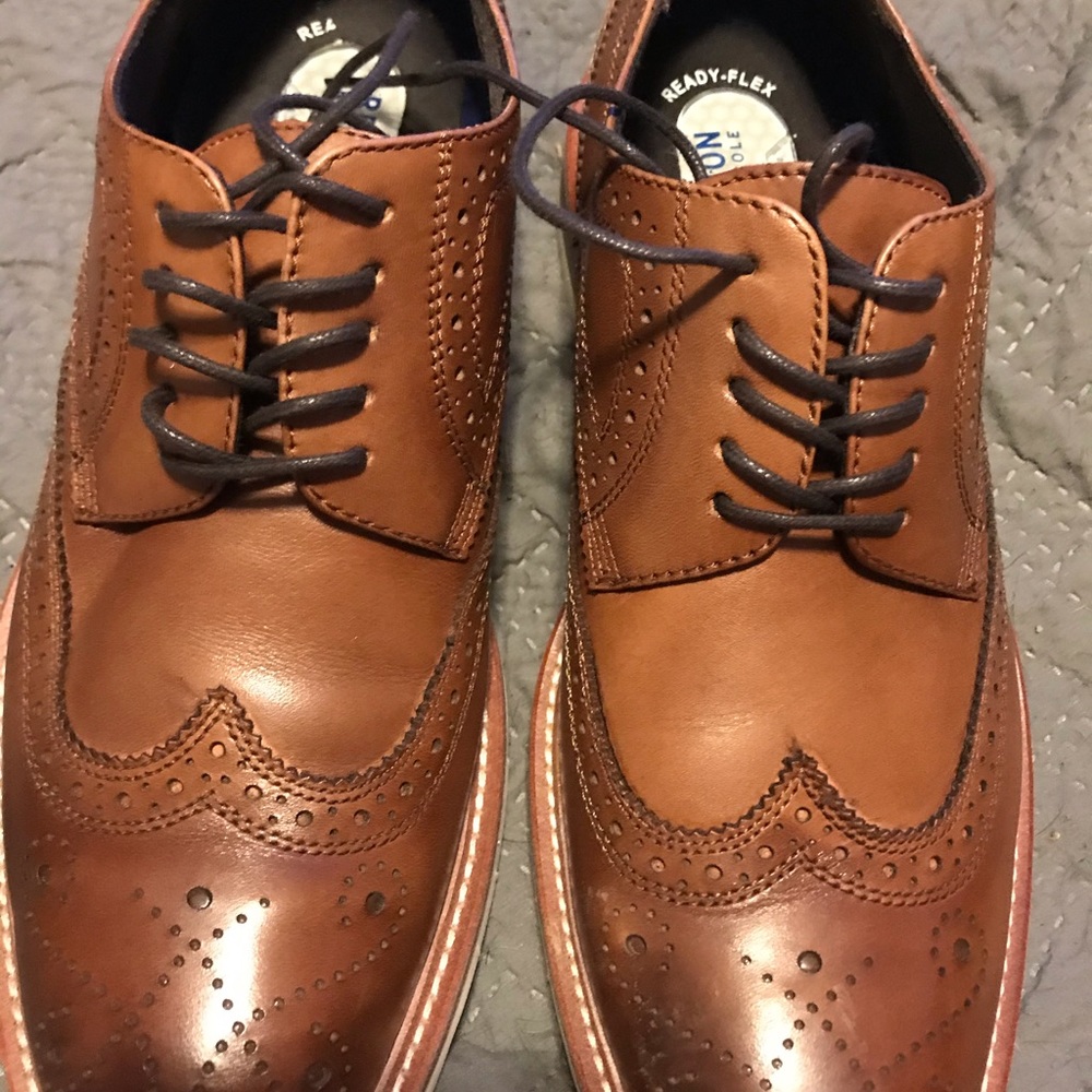 Kenneth Cole men’s dress shoes.